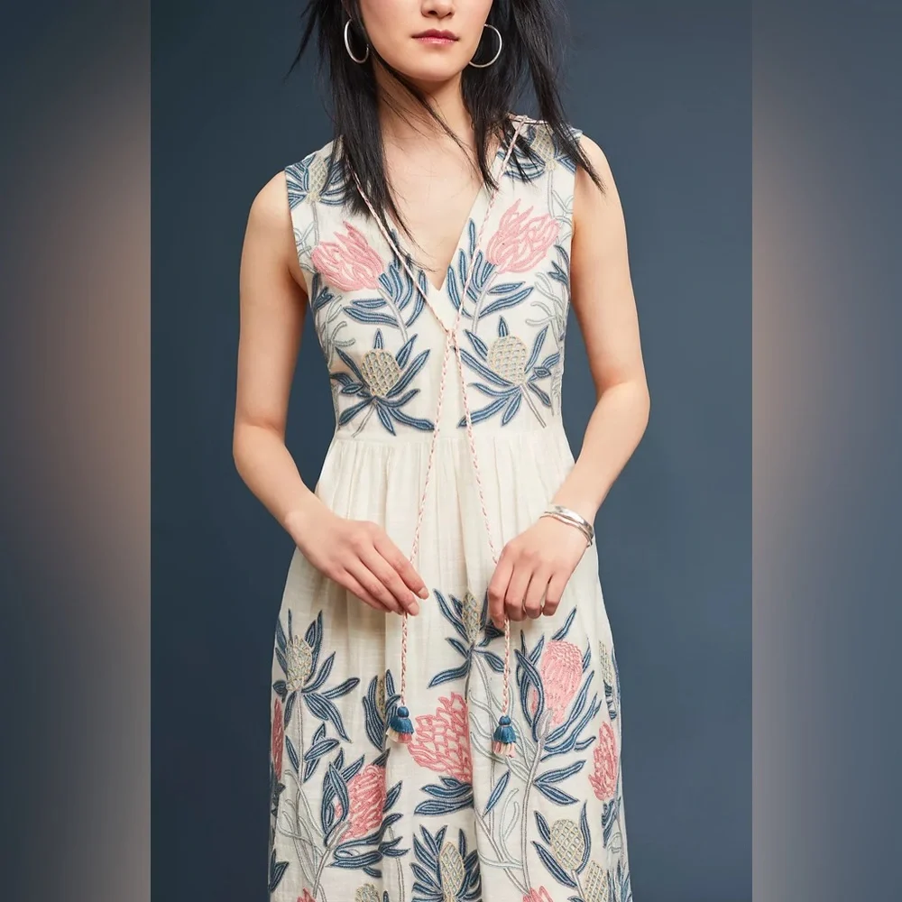 NWT Anthropologie Lola Embroidered Dre… 10 - Picture 1 of 5